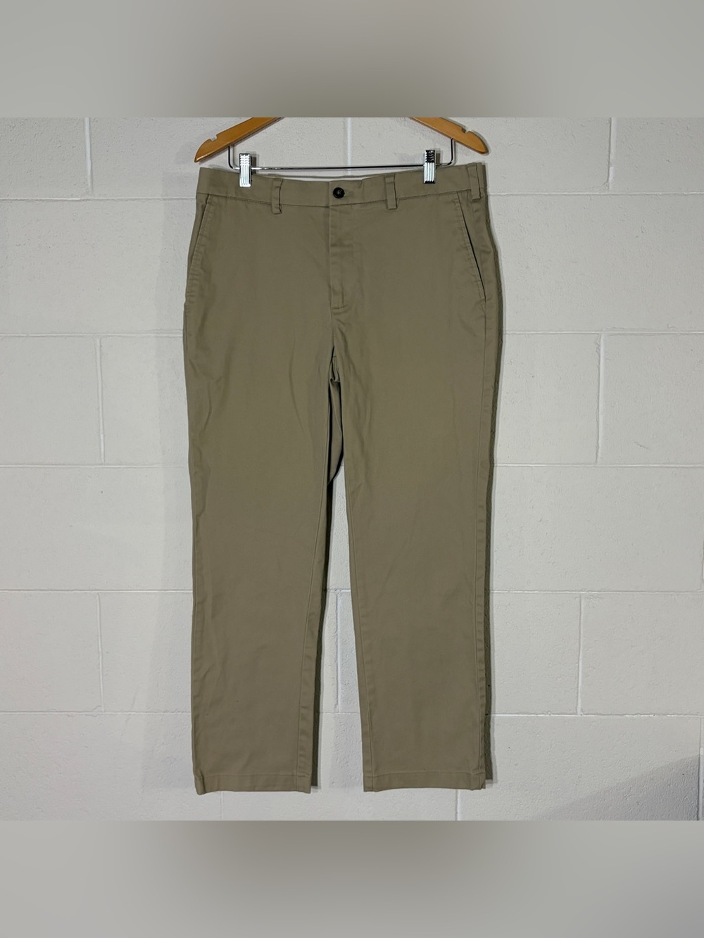 George Men’s Beige Chino Pants 34x30 Actual 29” Inseam Straight Leg